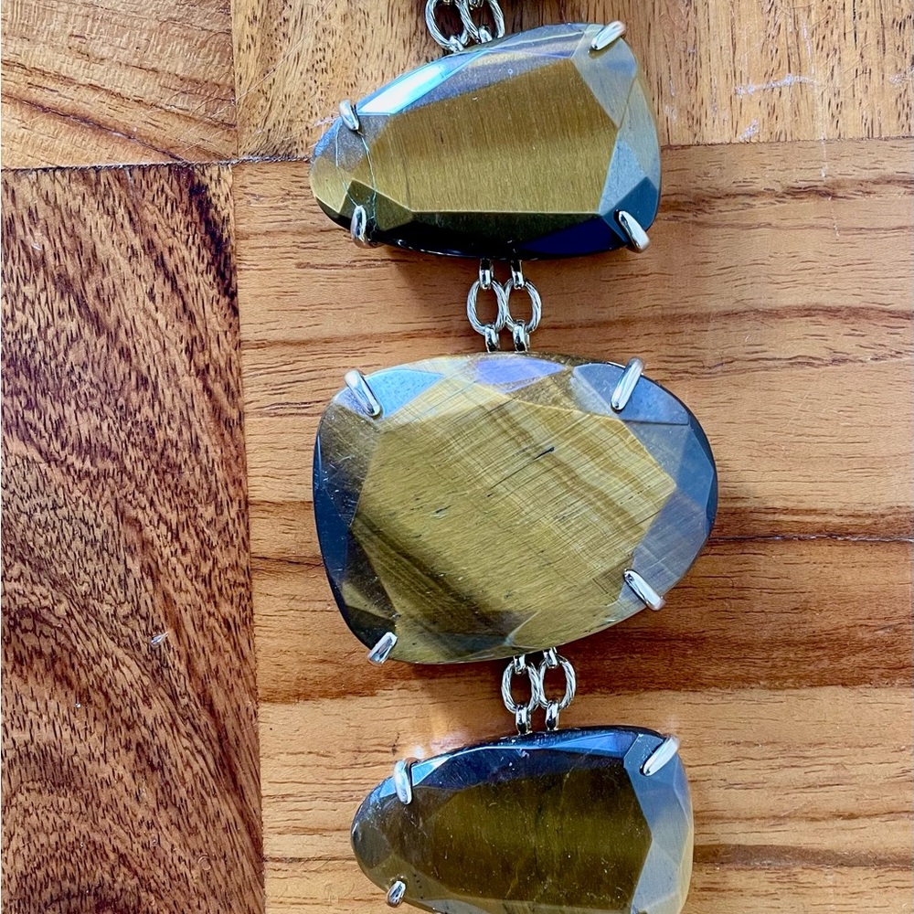 Kendra Scott Harlow 5-Station Faceted Tigers Eye Gemstones in Gold Bracelet - Picture 6 of 7
